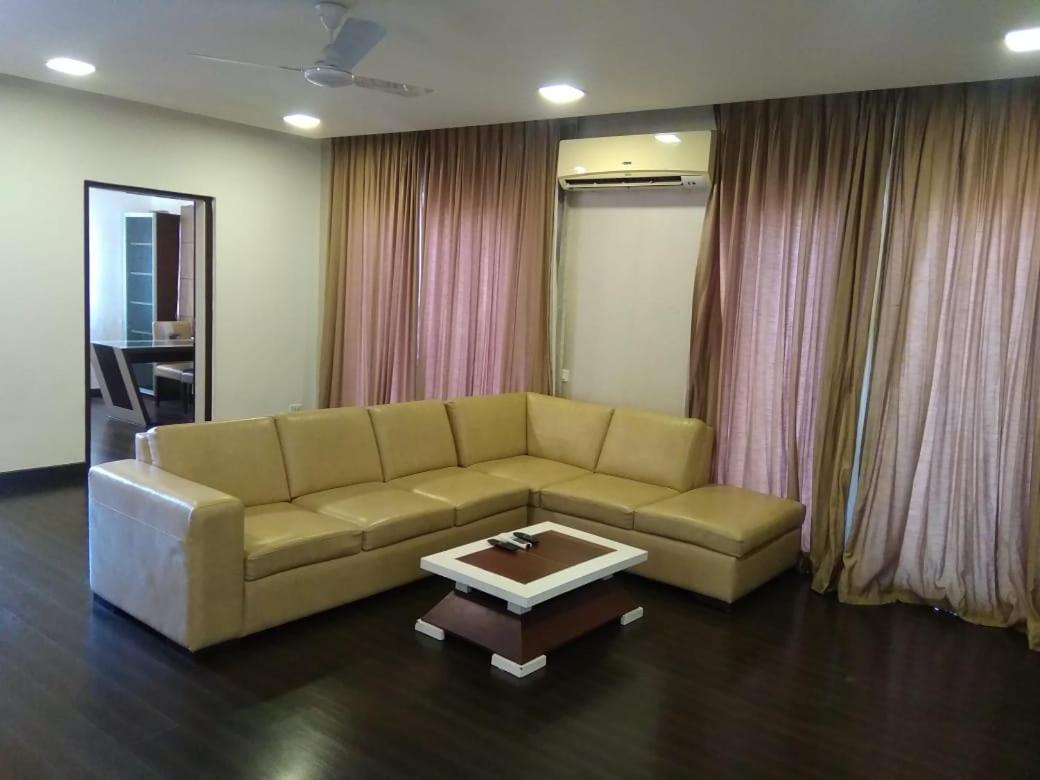 Crest Executive Suites, Whitefield Bangalore Luaran gambar