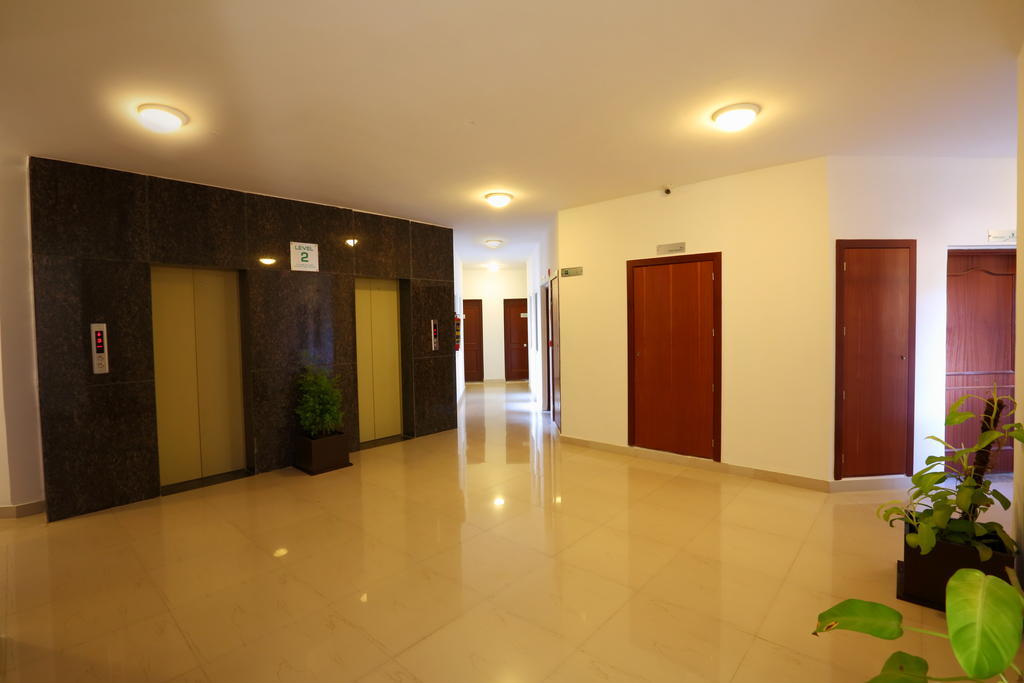 Crest Executive Suites, Whitefield Bangalore Bilik gambar